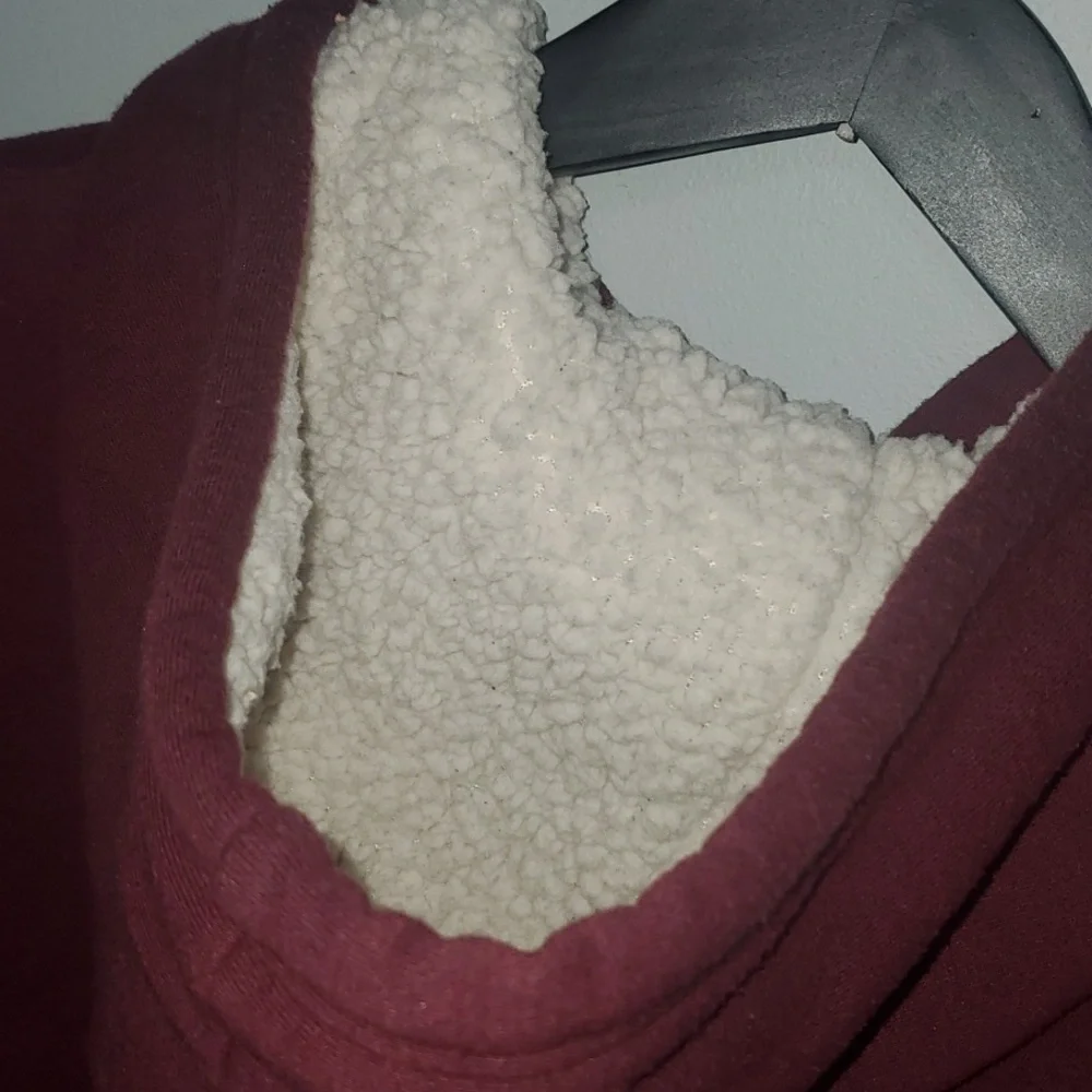 Forever 21 Jacket Mens Size Small  Burgundy Sherpa-Lined Hoodie Zippered